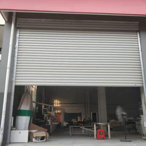 電動抗風卷閘門