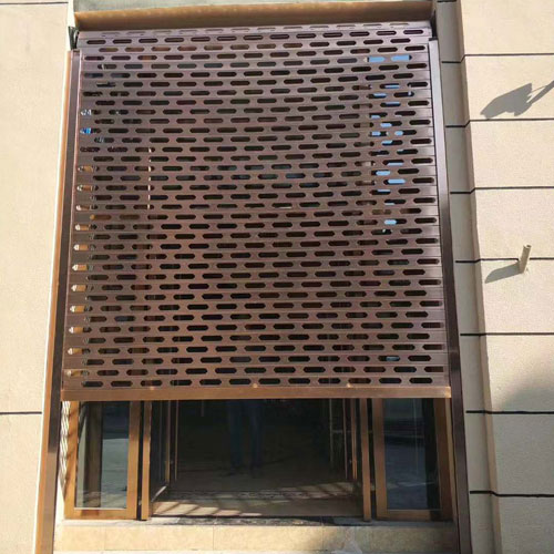 電動抗風卷閘門